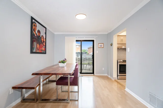 421 Laurentian Avenue, Mississauga - photo 12
