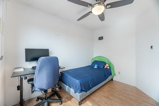 421 Laurentian Avenue, Mississauga - photo 30