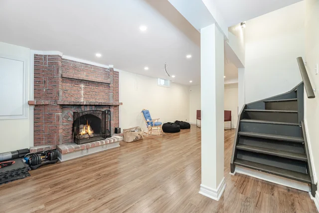 421 Laurentian Avenue, Mississauga - photo 33
