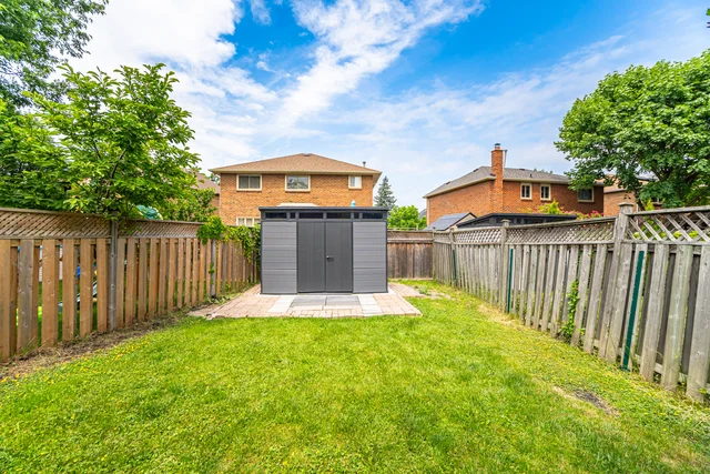 421 Laurentian Avenue, Mississauga - photo 48