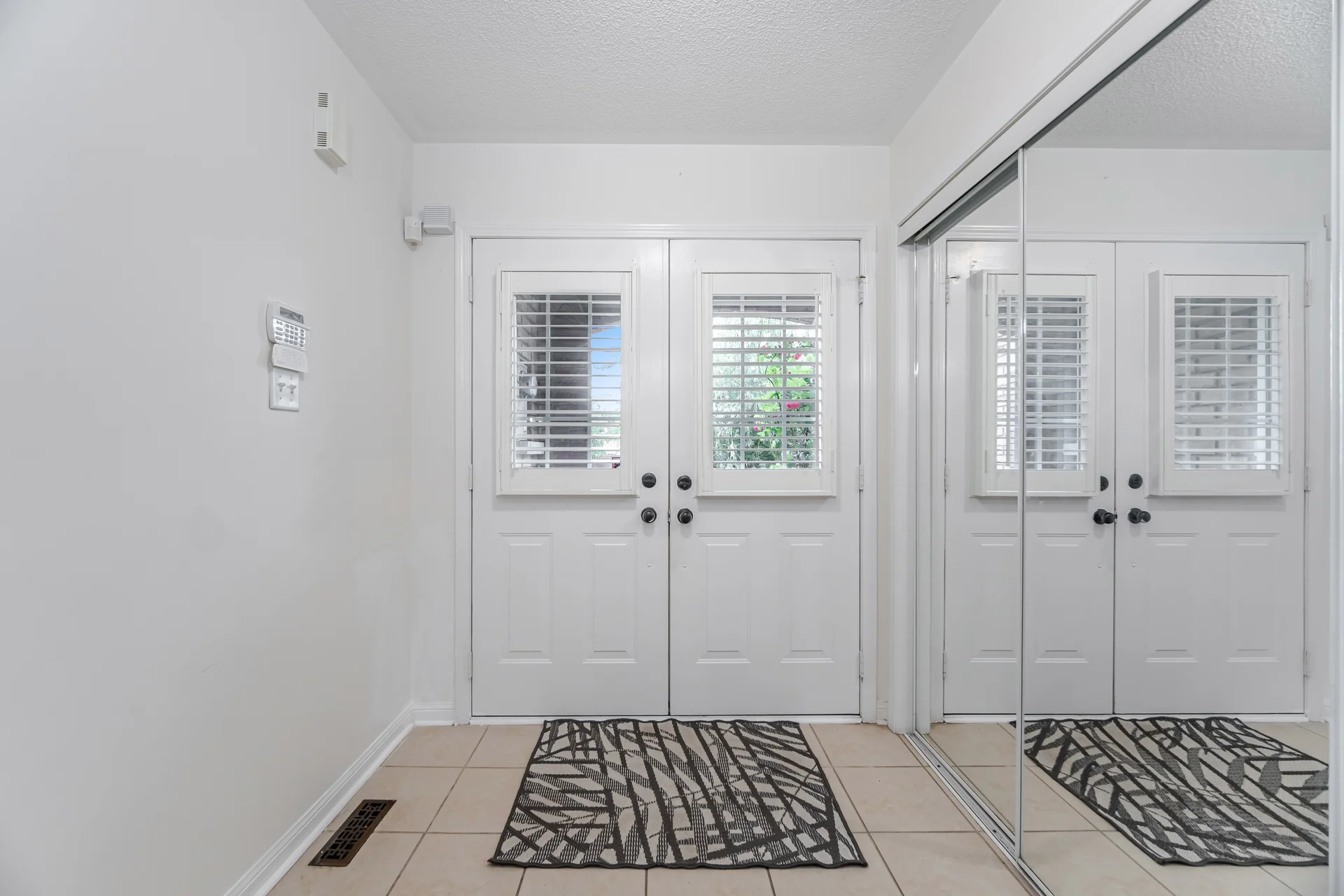 112 Big Moe Crescent, Brampton - photo 8