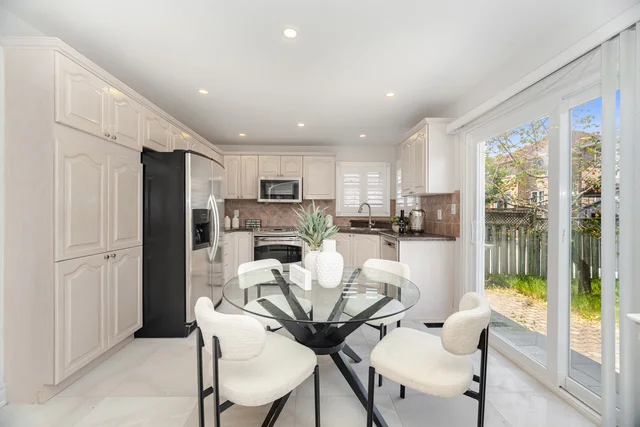 3946 Milkwood Crescent, Mississauga - photo 22