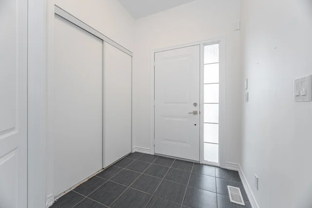 2345 Steeplechase Street, Oshawa - photo 7