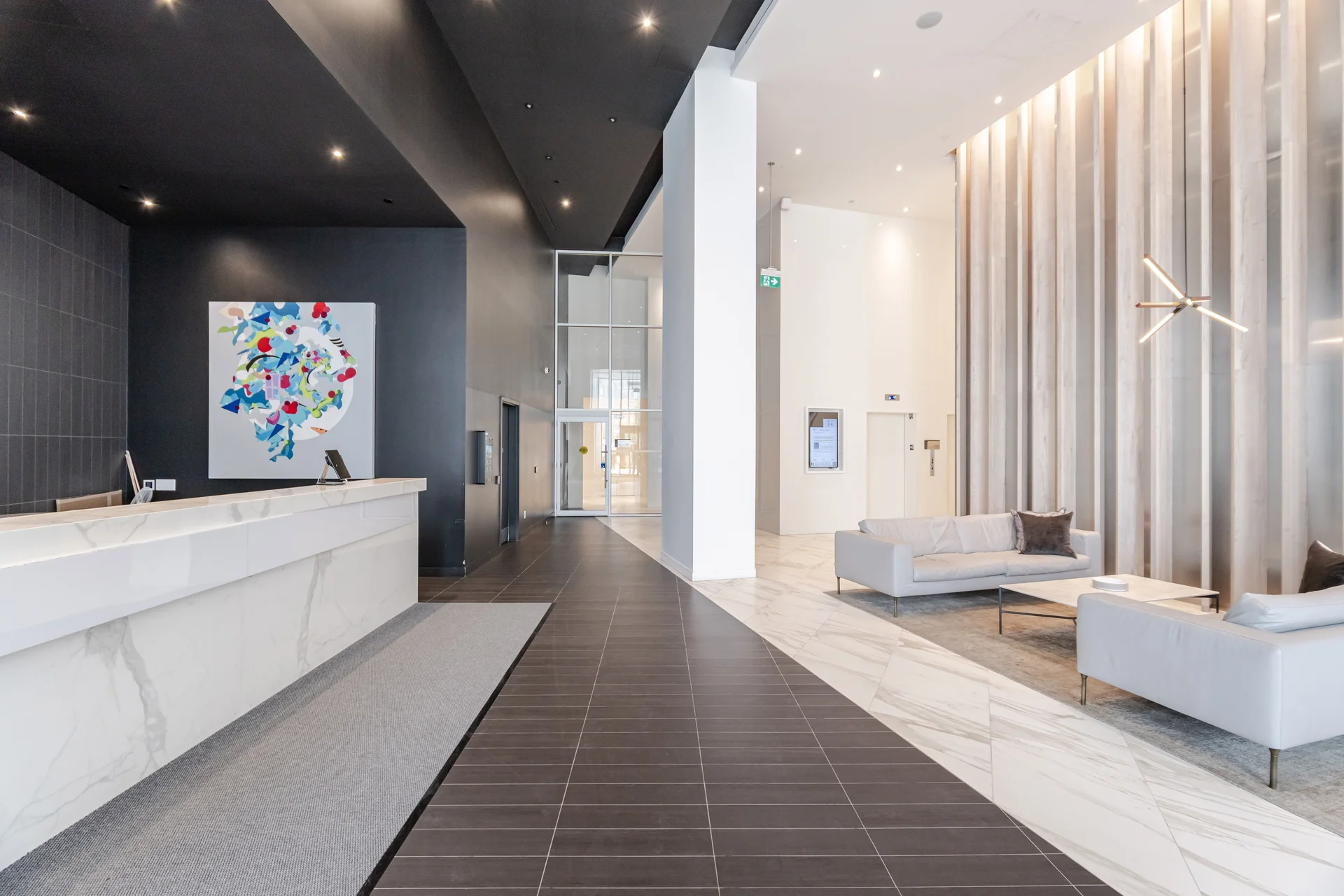 #3308-3900 Confederation Parkway, Mississauga - photo 3