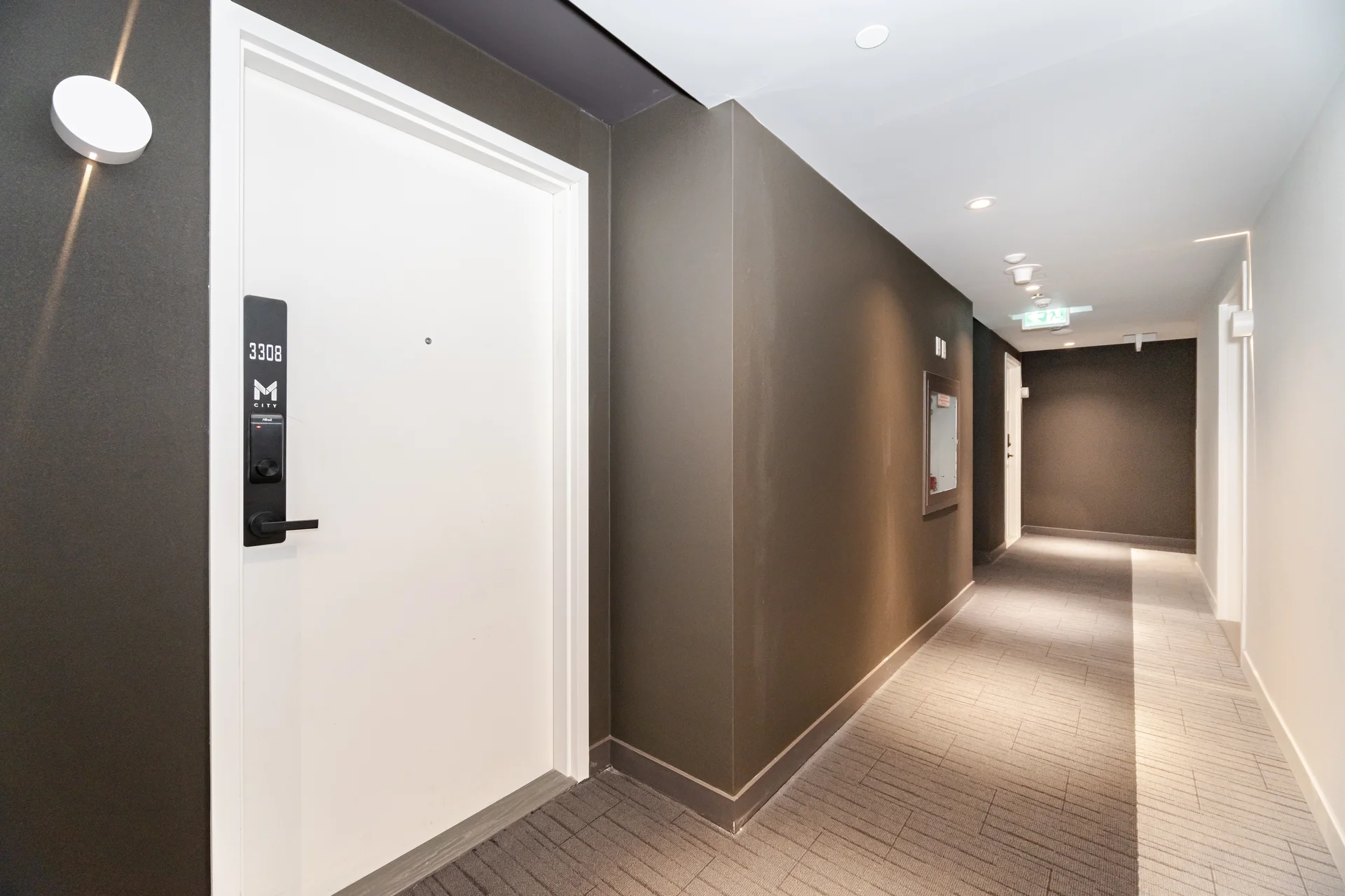 #3308-3900 Confederation Parkway, Mississauga - photo 4
