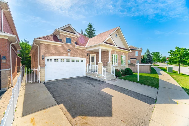 203 Starling Boulevard, Woodbridge - photo 2
