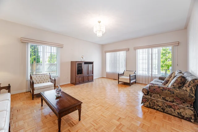 203 Starling Boulevard, Woodbridge - photo 12