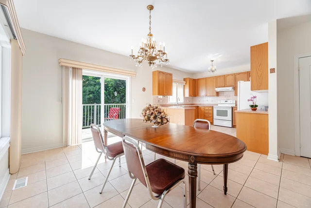 203 Starling Boulevard, Woodbridge - photo 19