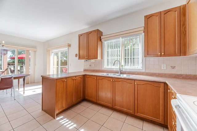 203 Starling Boulevard, Woodbridge - photo 26