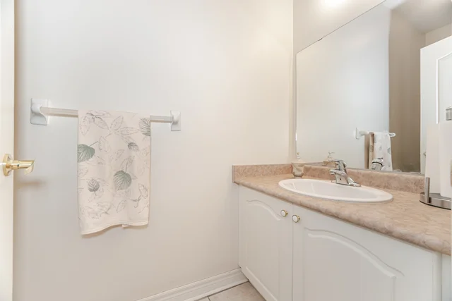 203 Starling Boulevard, Woodbridge - photo 38