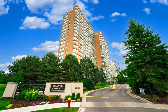 #1214-1276 Maple Crossing Boulevard, Burlington - photo 1
