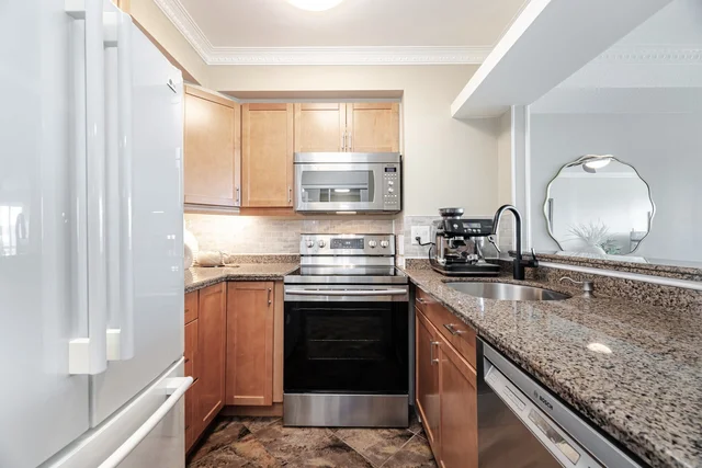 #1214-1276 Maple Crossing Boulevard, Burlington - photo 12