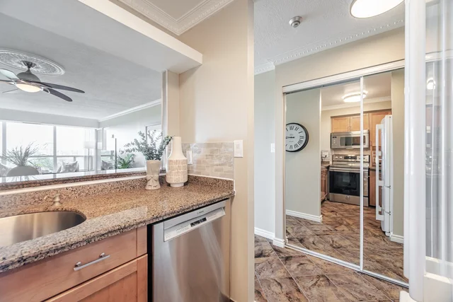 #1214-1276 Maple Crossing Boulevard, Burlington - photo 13