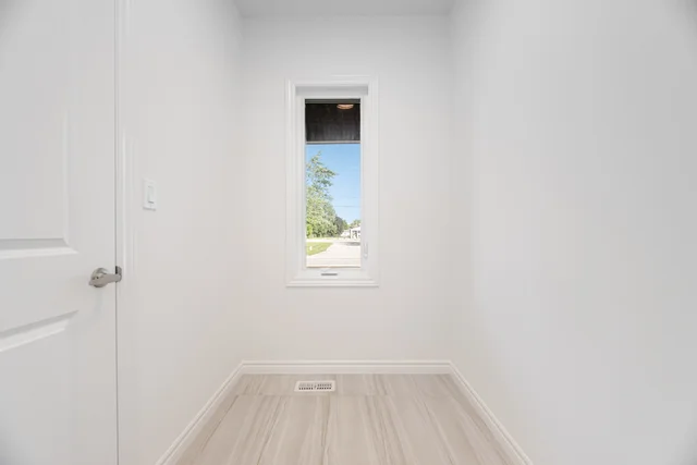 222 St George Street, Mitchell - photo 13