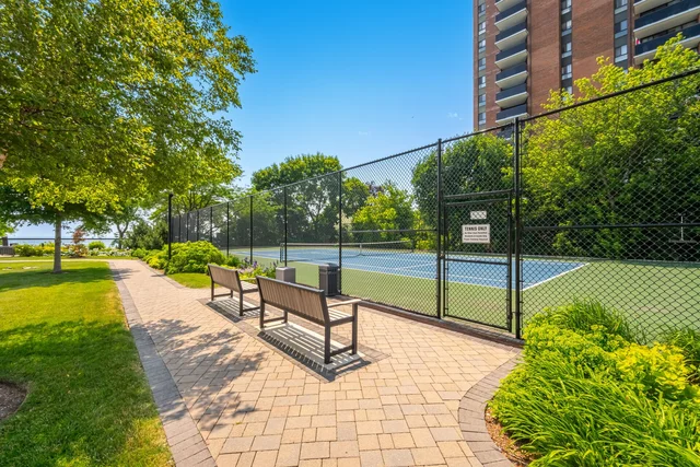 #306-2180 Marine Drive, Oakville - photo 68