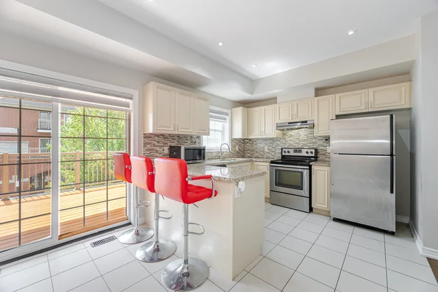 #5-2530 Countryside Drive, Brampton - photo 9