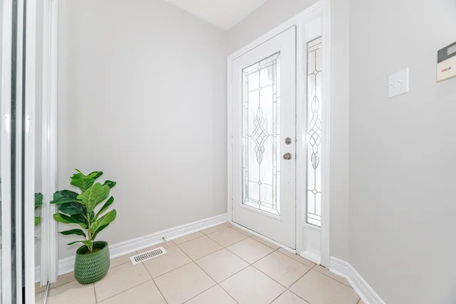 61 Headwater Road, Bolton - photo 8