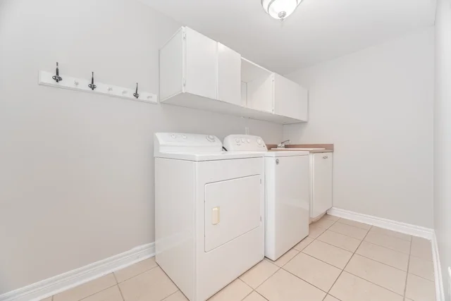 61 Headwater Road, Bolton - photo 32
