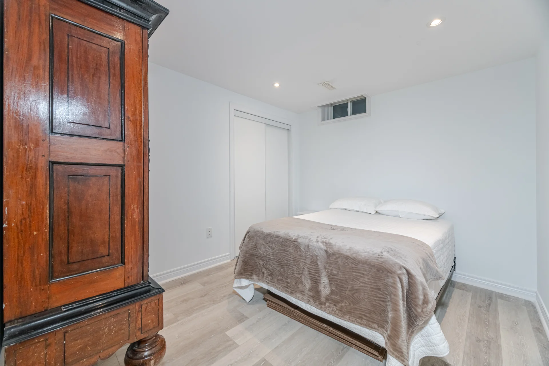 61 Fencerow Drive, Whitby - photo 56