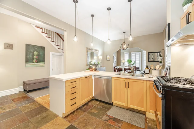 390 Main Street, Schomberg - photo 30