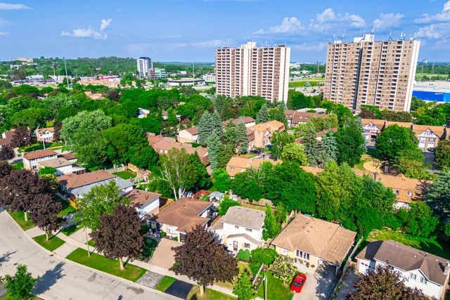 212 Cedarwoods Crescent, Kitchener - photo 5