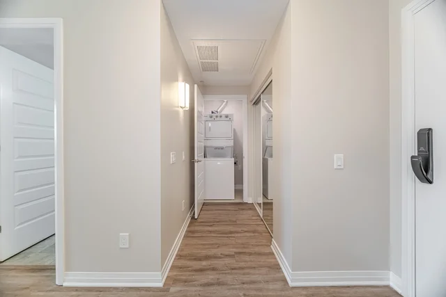 #202-95 Dundas Street West, Oakville - photo 31