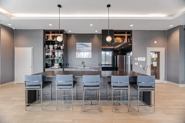 #202-95 Dundas Street West, Oakville - photo 46