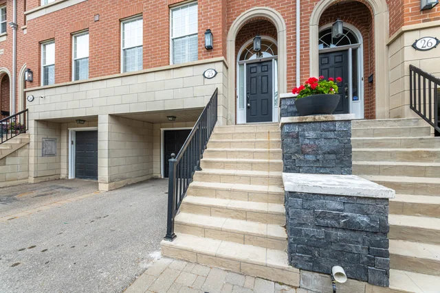 #25-8038 Yonge Street, Vaughan - photo 5