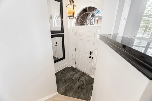 #25-8038 Yonge Street, Vaughan - photo 7