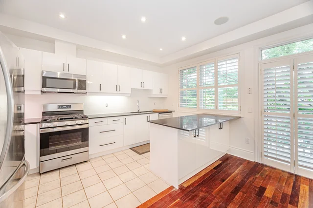 #25-8038 Yonge Street, Vaughan - photo 20