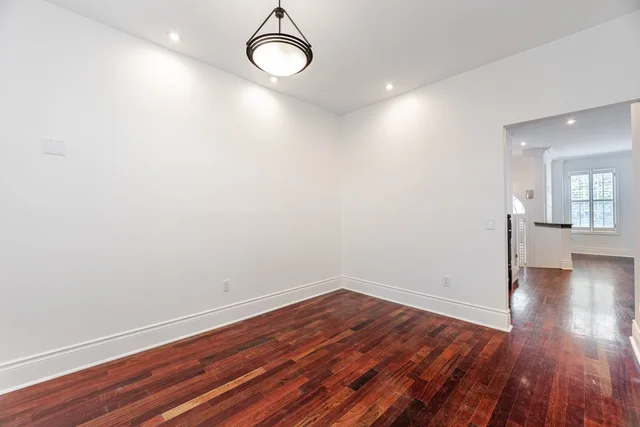 #25-8038 Yonge Street, Vaughan - photo 30