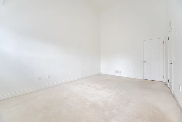 #25-8038 Yonge Street, Vaughan - photo 36