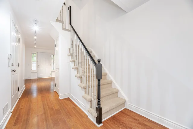 #25-8038 Yonge Street, Vaughan - photo 48