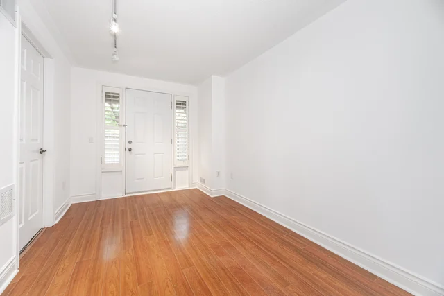 #25-8038 Yonge Street, Vaughan - photo 50