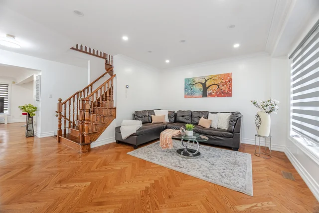 2 Howlett Crescent, Ajax - photo 12