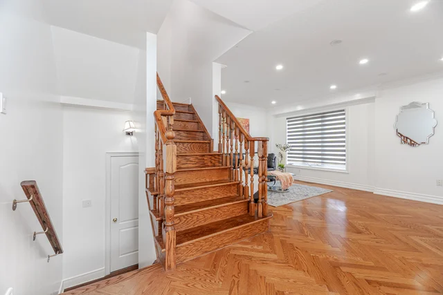 2 Howlett Crescent, Ajax - photo 21