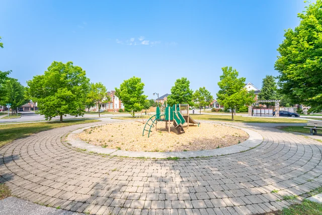 2 Howlett Crescent, Ajax - photo 44