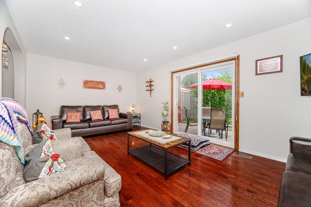 726 Limeridge Road East, Hamilton - photo 11