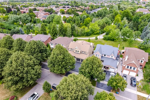 6 Bray Drive, Ajax - photo 2