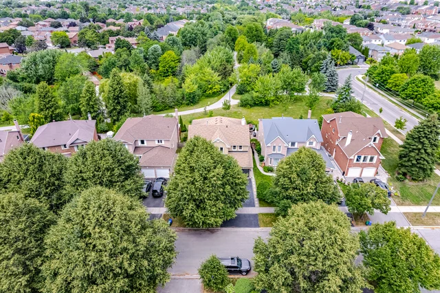 6 Bray Drive, Ajax - photo 3