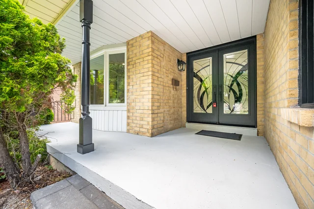 6 Bray Drive, Ajax - photo 17