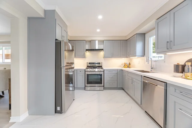 6 Bray Drive, Ajax - photo 29