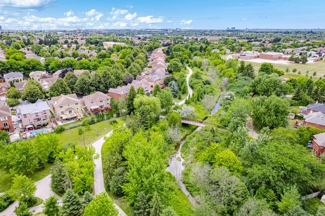 6 Bray Drive, Ajax - photo 95