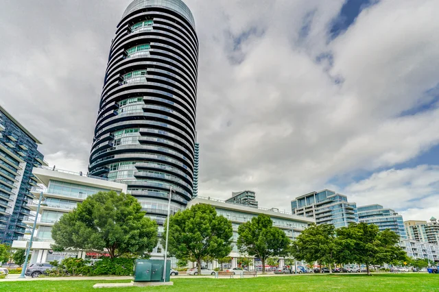 #808-80 Marine Parade Drive, Etobicoke - photo 1