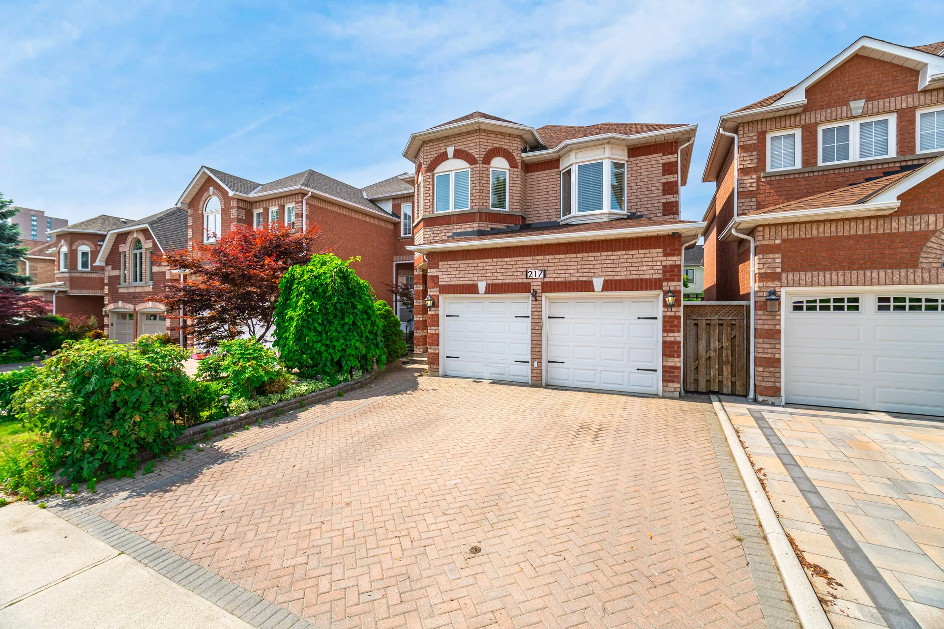217 Cossack Court, Mississauga - photo 4