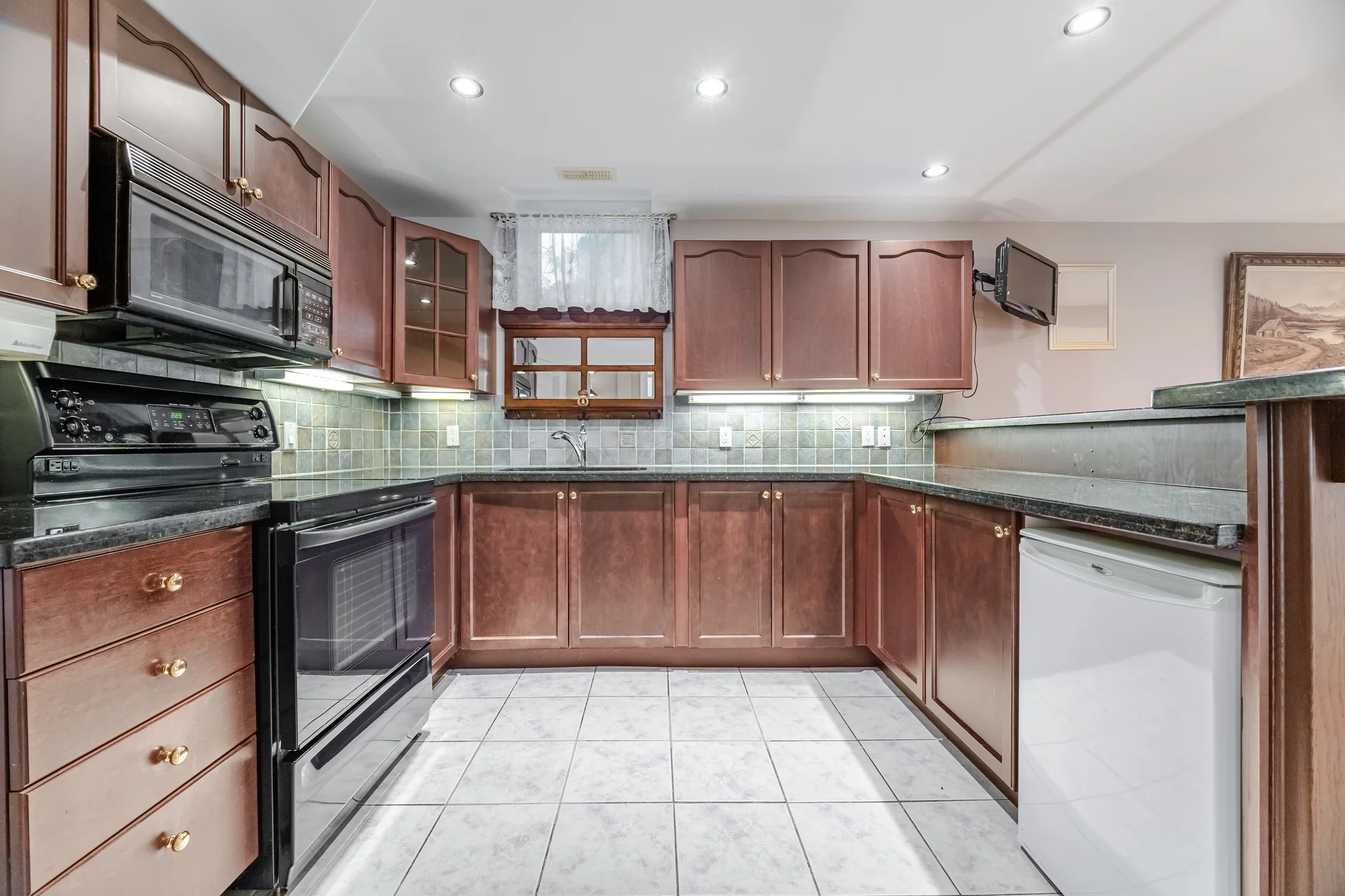217 Cossack Court, Mississauga - photo 56
