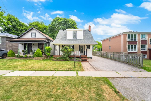 111 Cromwell Avenue, Oshawa - photo 3