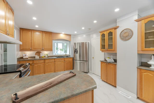 111 Cromwell Avenue, Oshawa - photo 20