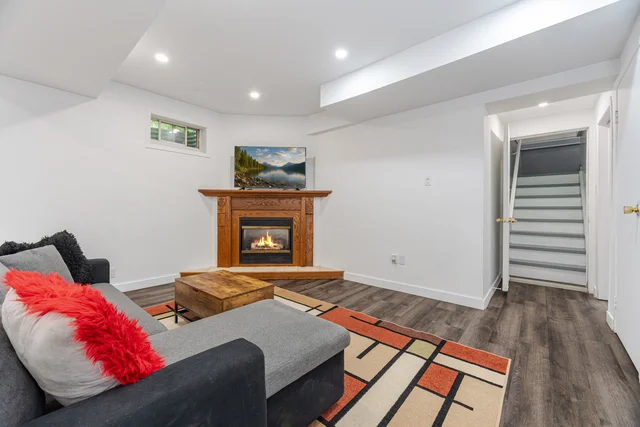 111 Cromwell Avenue, Oshawa - photo 37