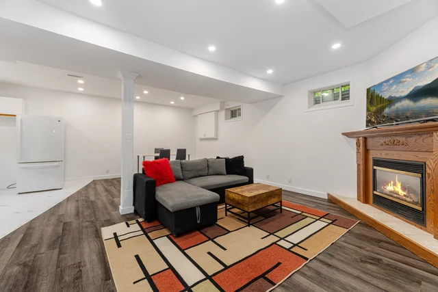 111 Cromwell Avenue, Oshawa - photo 39